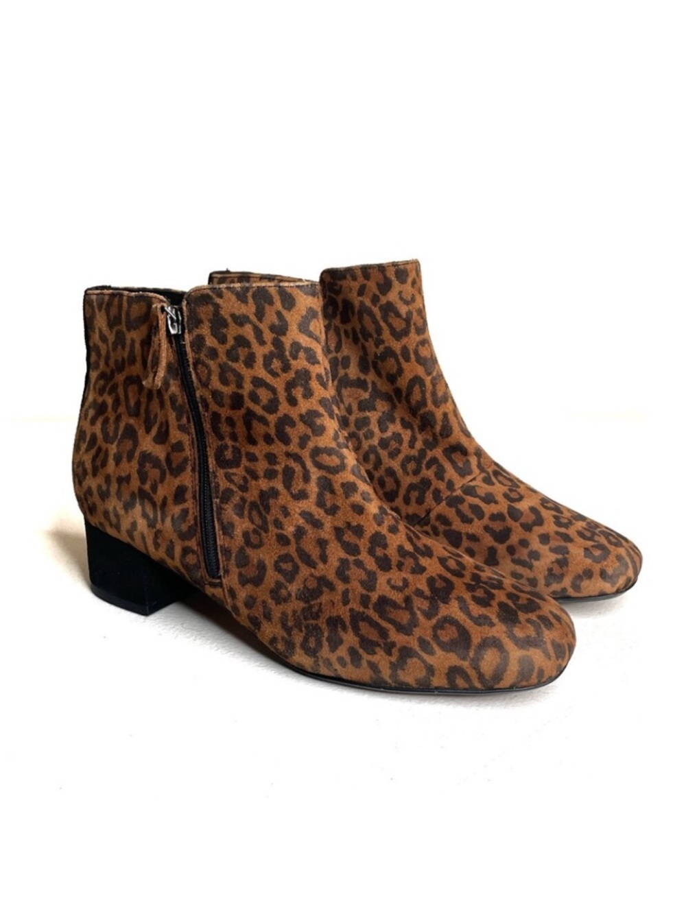 Clarks Marilyn Beth Leopard Suede Ankle Boots Size 8.5